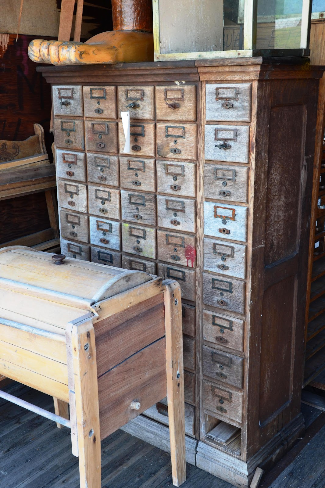 {The Smith Nest} Pete's Place Salvage Yard