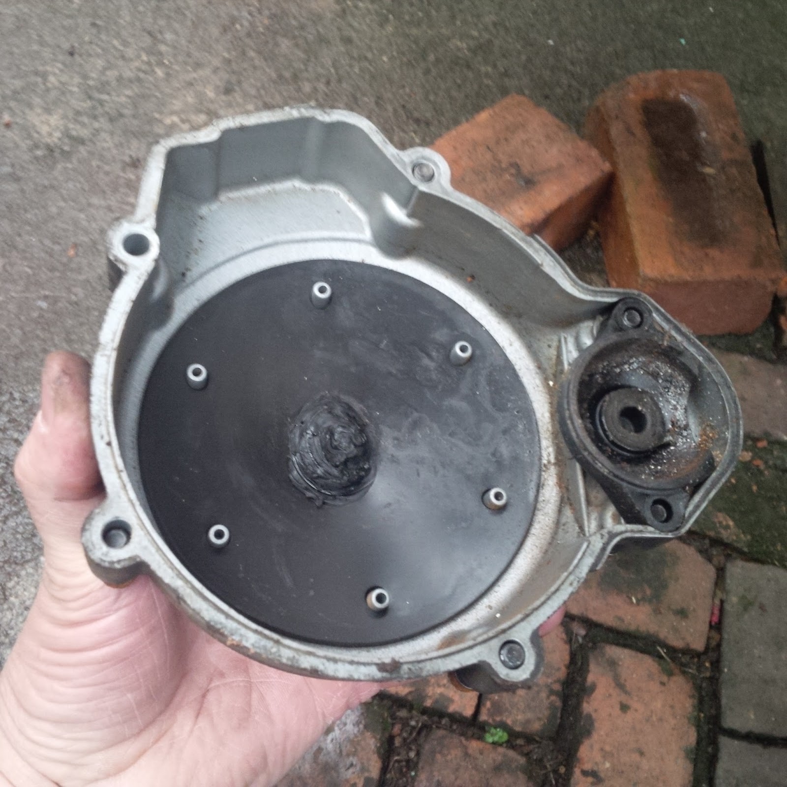 APRILIA RS 125 Aprilia RS 125 How to remove or replace the Ignition