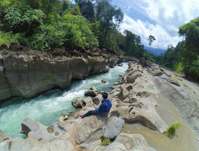 BEAUTIFUL RIVER KUALA PARET "MINI CANYON" FROM ACEH TAMIANG BEAUTIFUL RIVER KUALA PARET "MINI CANYON" FROM ACEH TAMIANG