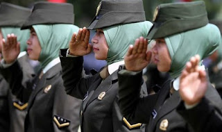 MUI Nilai Larangan Jilbab TNI Wanita Bentuk Diskriminasi