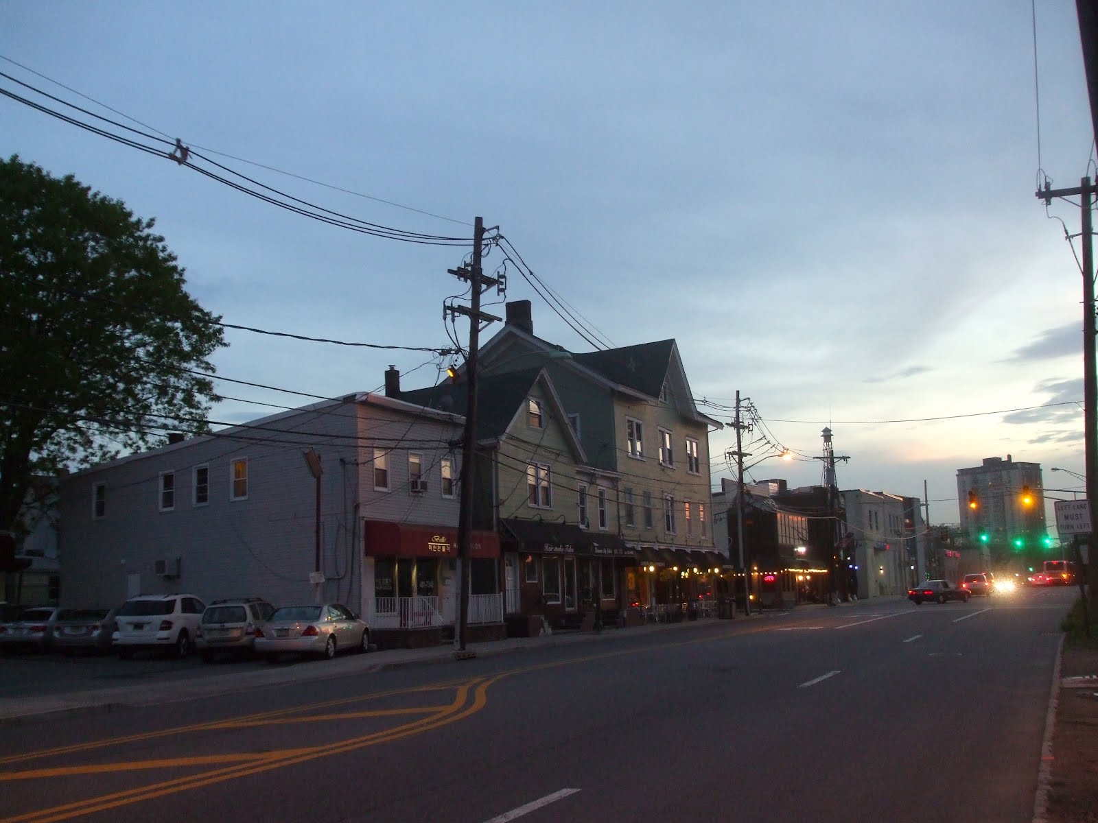 run, gloria, run! Fort Lee, New Jersey, or, How To Find Korean Food