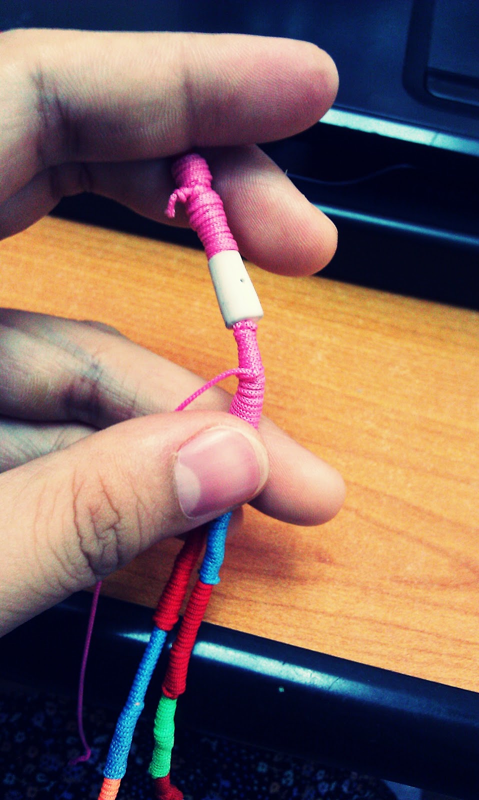 DIY Earphones Cable Deco (How to keep your cables untangled)