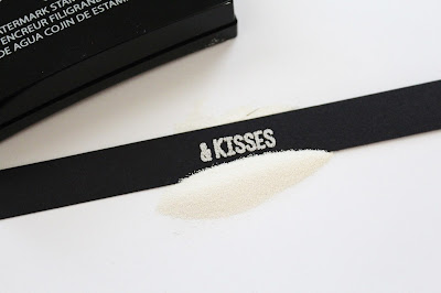 Kissin' Krafts: Hugs & Kisses Gift Tag