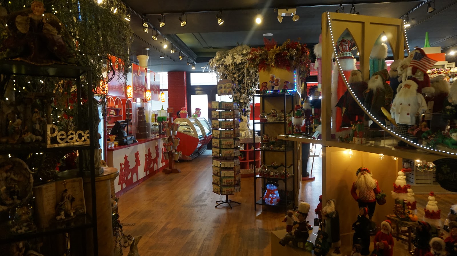 Miquelli's Amerikablog Activiteit Christmas in Little Italy Store