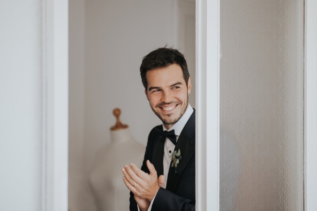 boda masía girona vestido novia corona flores blog atodoconfetti