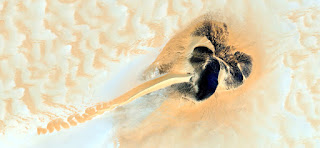 Surreal Fossilized in the sands of the African desert alien, photos from the air from the deserts of Africa, Munimara Collection of Abstract Naturalism, Surreal Fossilized in the sands of the African desert alien, photos from the air from the deserts of Africa,