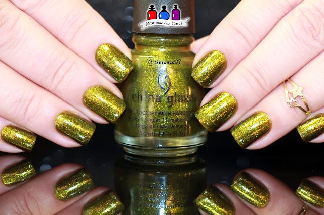 China Glaze, Coletivo, verde, He's Going in Circles, Shower Together, teal, Halloween 2010 Awakening, Zombie Zest, Green, Ale M, Marii T., Mony D07, Holo, Kaleidoscope, Gussied up green, Rodeo Diva, 