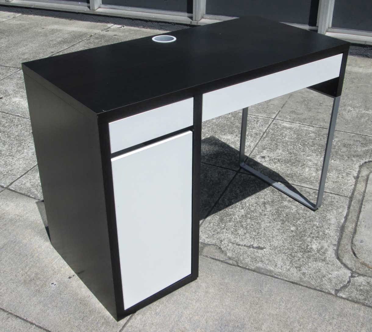 UHURU FURNITURE & COLLECTIBLES SOLD Black & White Desk 40
