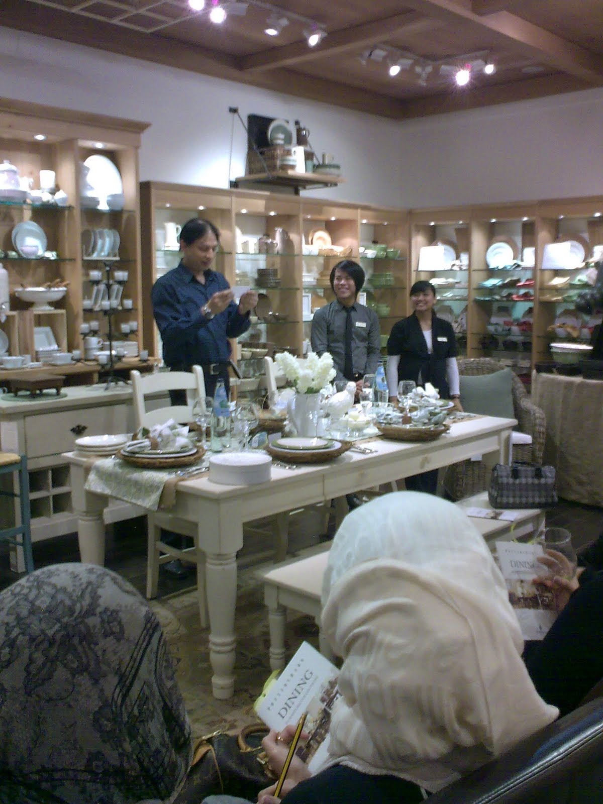Mashmoom One hour free decoration Pottery Barn . Kuwait