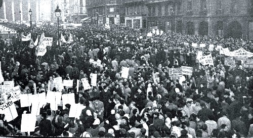 Maio de 68, Movimento Estudantil de Paris na França Maio de 68, Movimento Estudantil de Paris na França