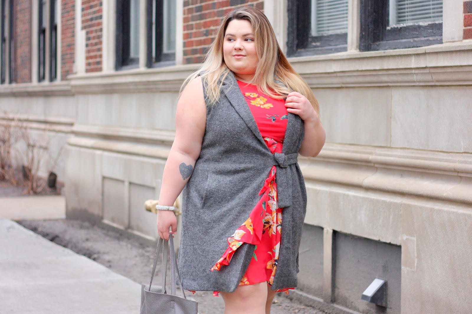 dressbarn, BELTED RUFFLED FLORAL DRESS, natalie craig, natalie in the city, Chicago blogger, midwest, florals for spring, how to mix spring and winter clothing, plus size dresses, plus size fashion blogger, plus size fashion for women, fatshion, plus size summer dresses, eloquii wool vest