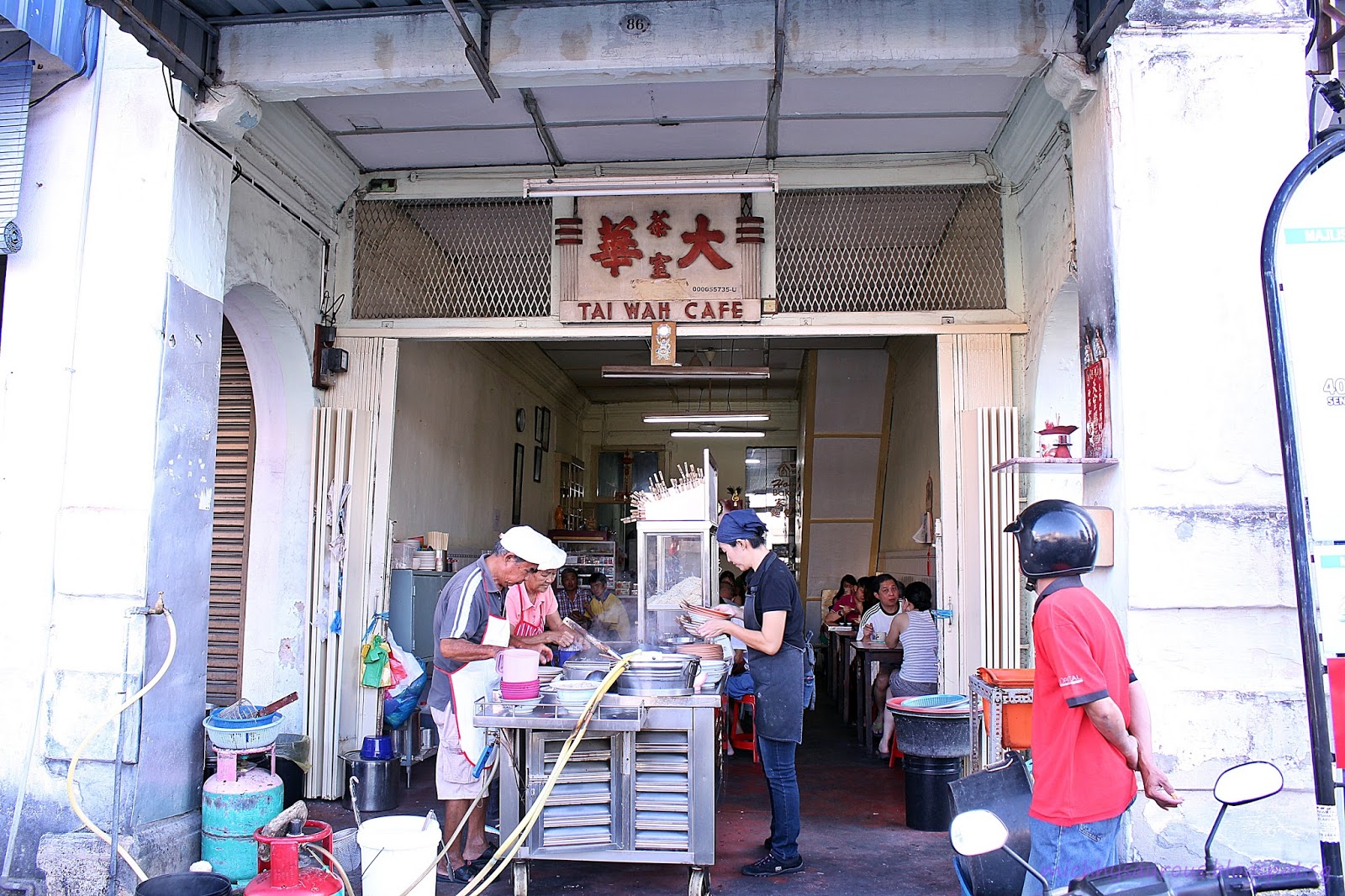 EAT.SHOP.PLAY - Michhysaurous: 6 MUST EATS IN PENANG WITH NO REGRETS!