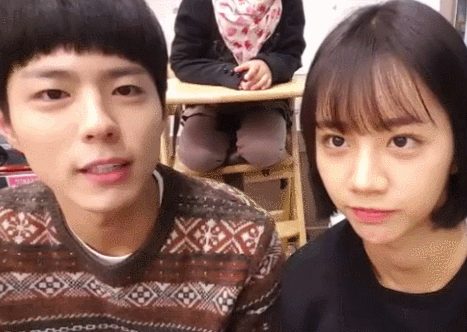 오늘자 V앱 응답하라1988 덕선(혜리)+택(박보검) | 인스티즈