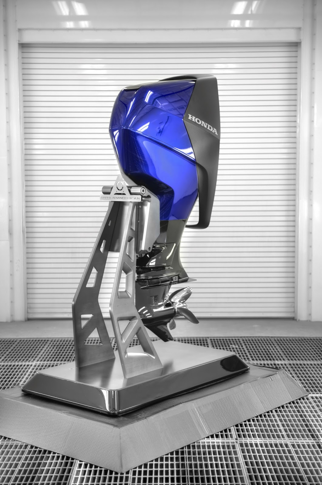 Honda Created An NSX-Inspired Outboard Marine Engine
