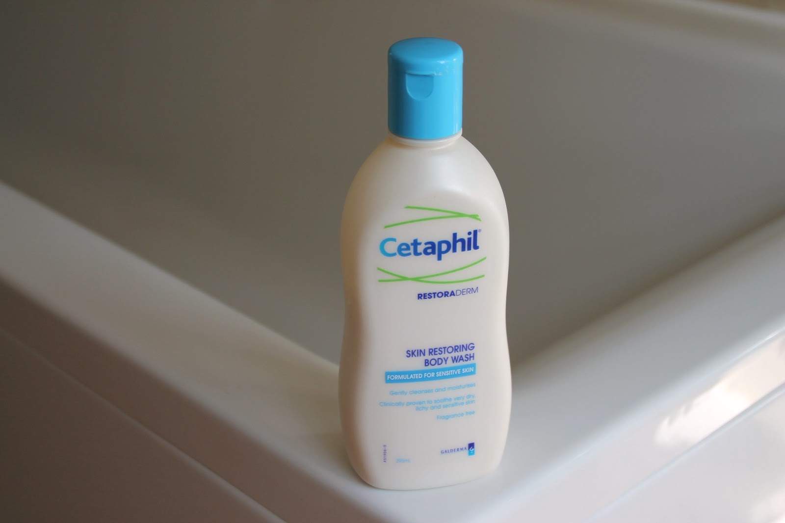 Cetaphil Skin Restoring Body Wash Review* BethMayBlogs Beauty and
