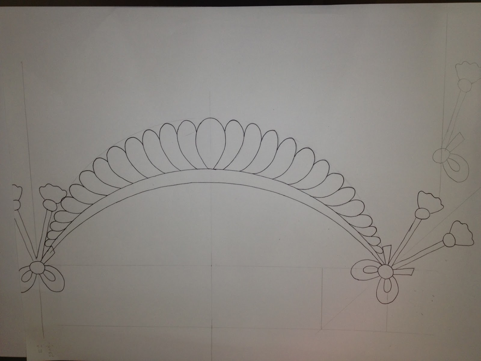 feather-on-a-wire-border-design