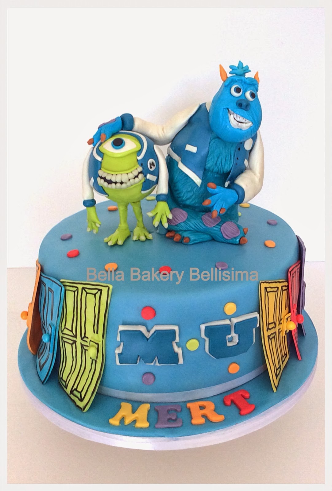  MONSTER UNIVERSITY CAKE