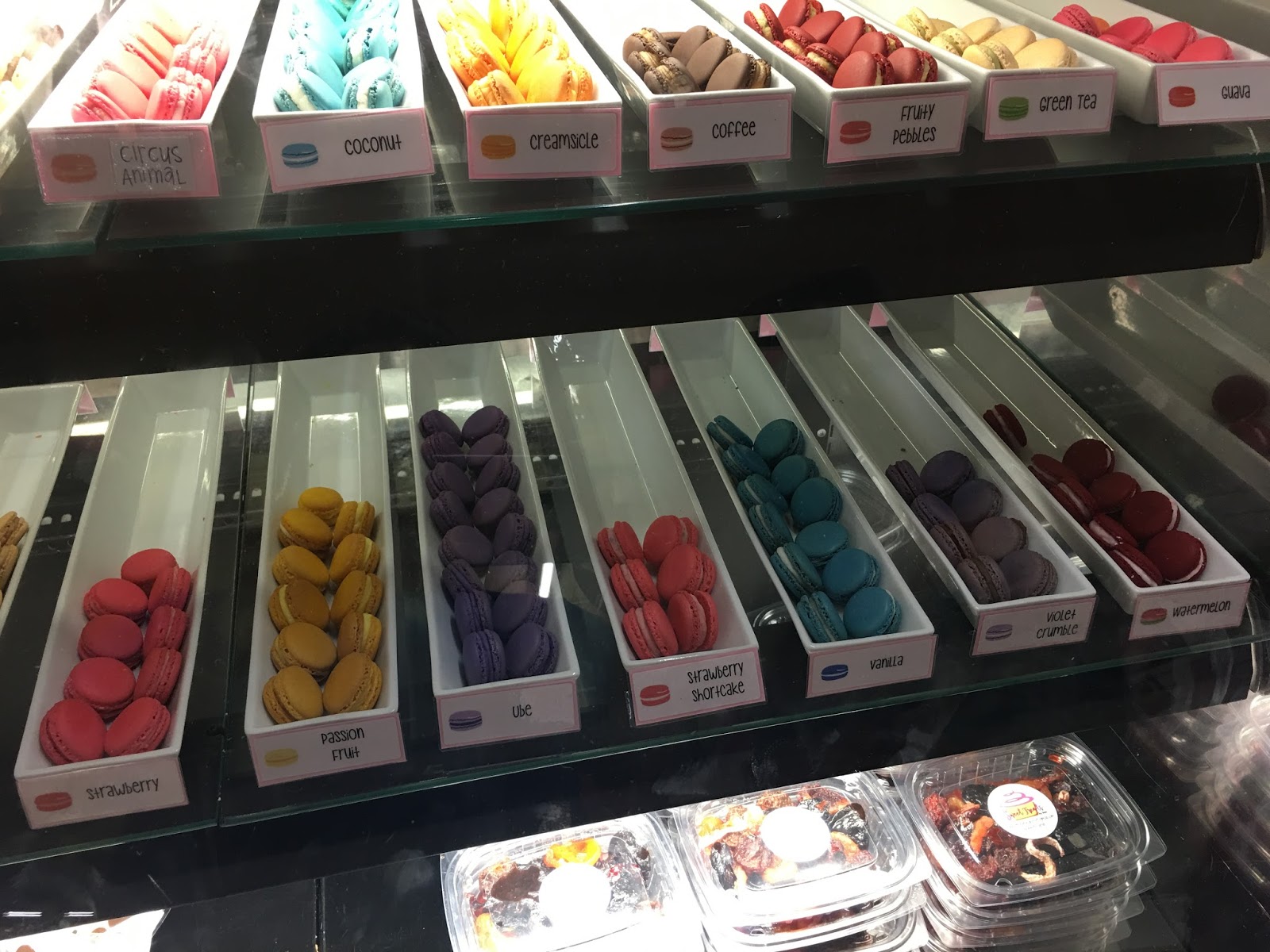 TASTE OF HAWAII SWEET TREATS BY KRIS