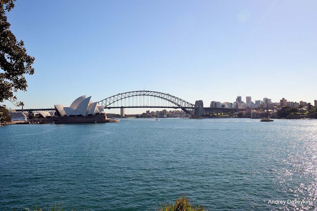 Сиднейский оперный театр (Sydney Opera House) и мост Харбор (Sydney Harbour Bridge)