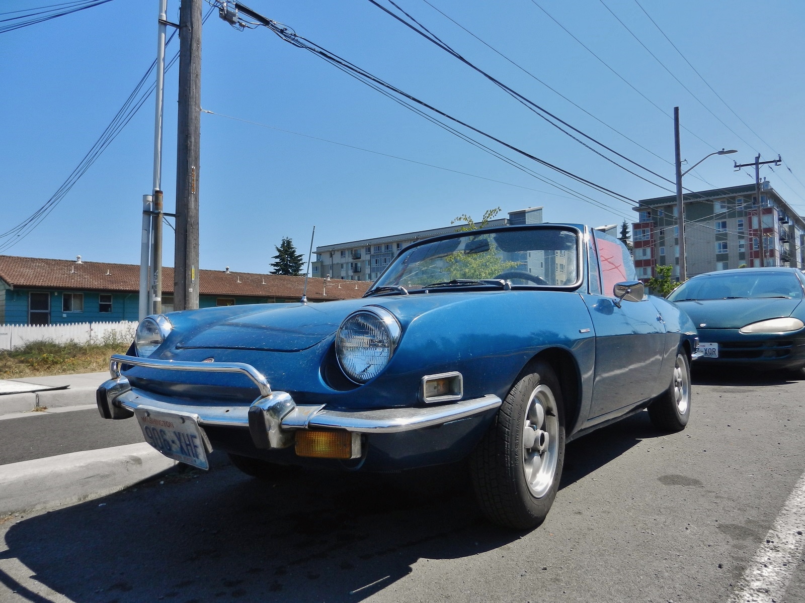 Seattle's Parked Cars: 1972 Fiat 850 Sport Spider