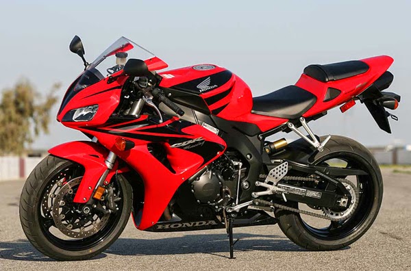 Gambar Penjualan Motor Sport