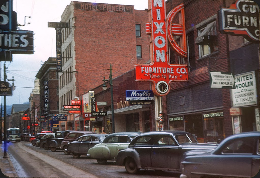 38 Wonderful Color Photographs of Street Scenes of the U.S. in the 1950s ~  Vintage Everyday