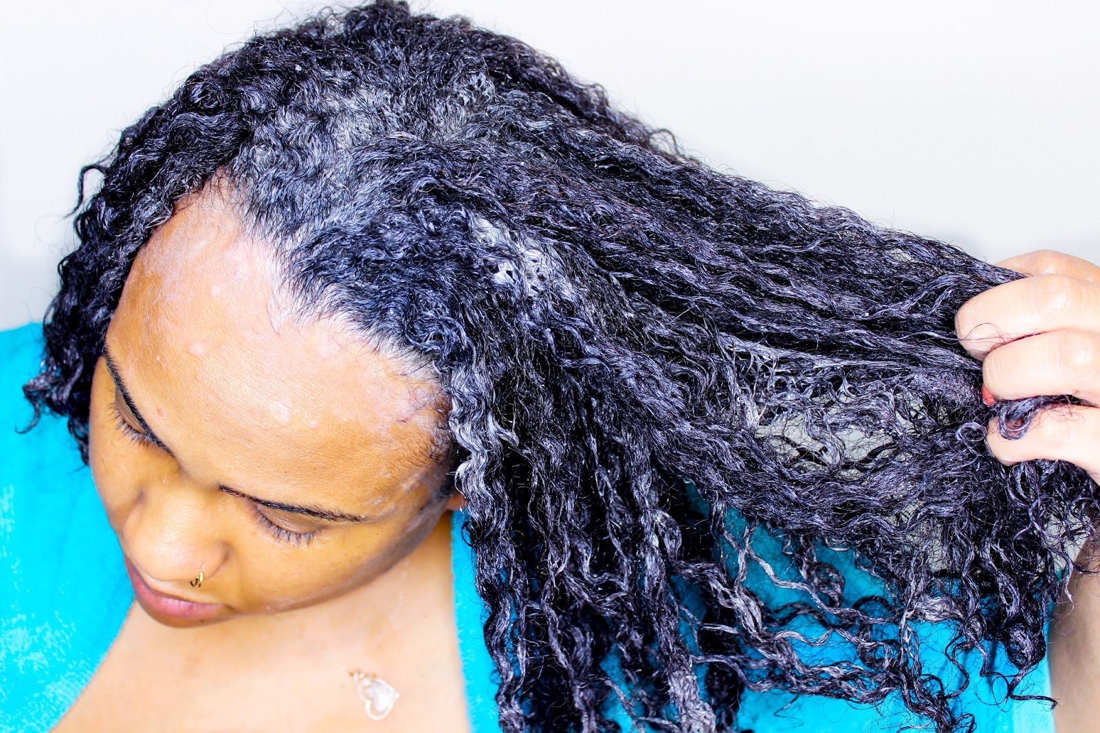 5 Ways to Increase Moisture in Low Porosity Natural Hair | The Mane  Objective