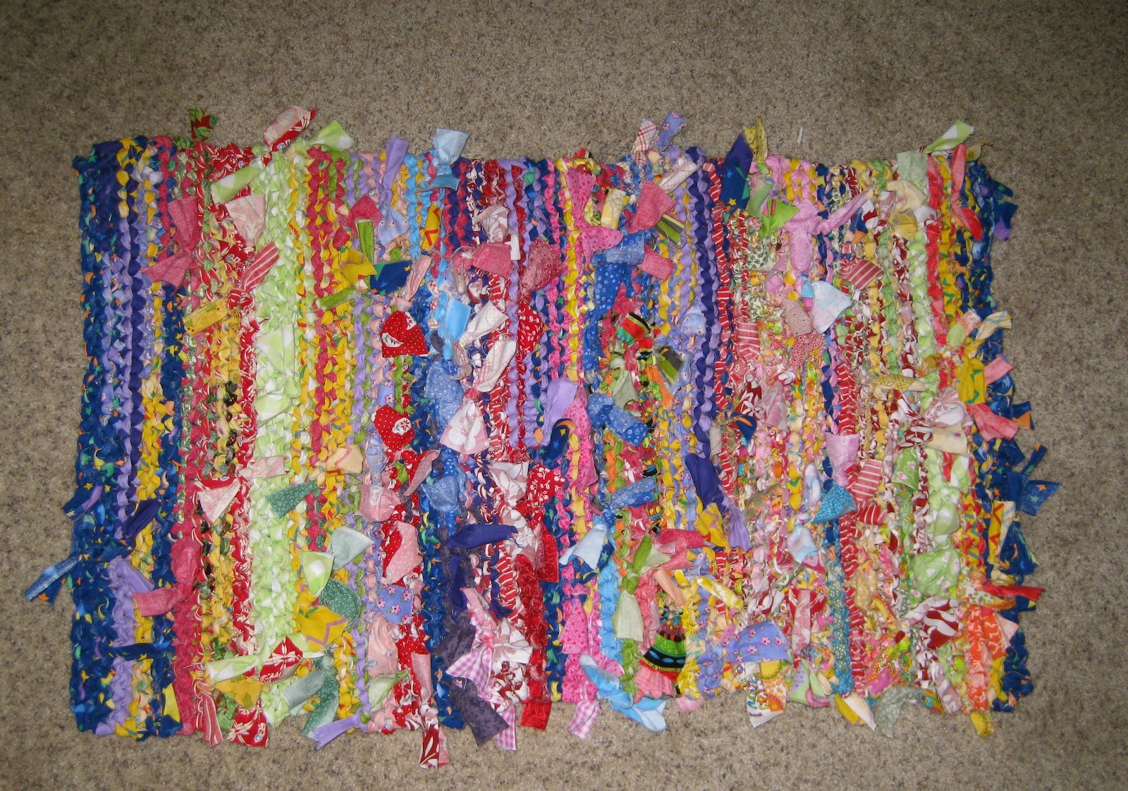 Finding Joy in the Journey...: Knit Rag rug