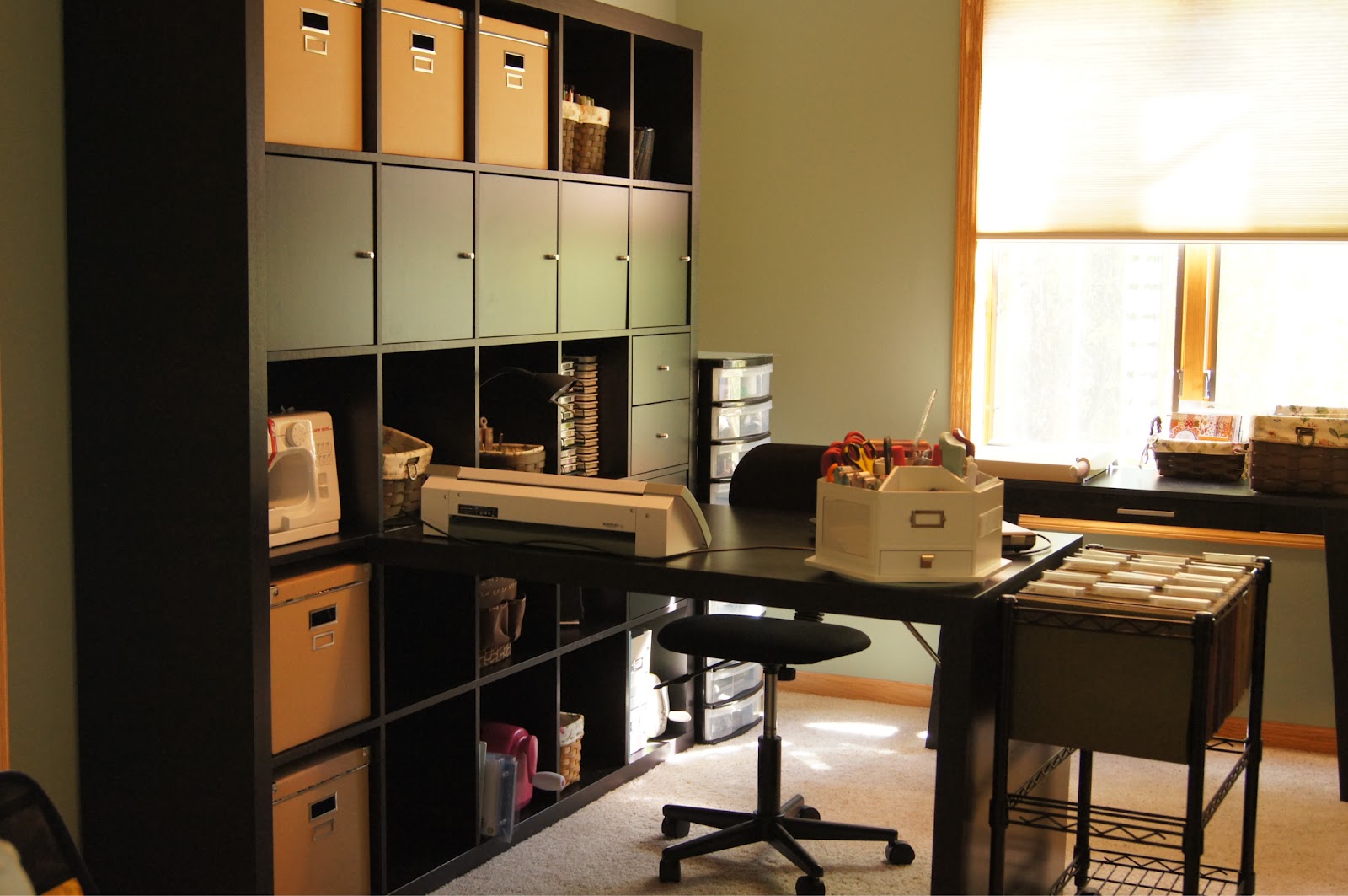 белый стеллаж со столом икеа