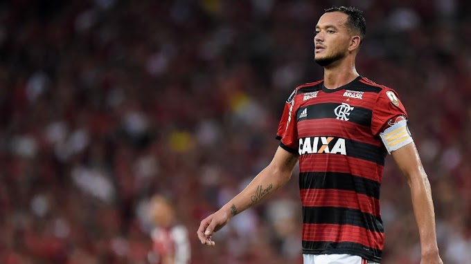 Réver explica ida ao Flamengo: 'O maior do Brasil vem atrás de você... Não tem o que pensar'