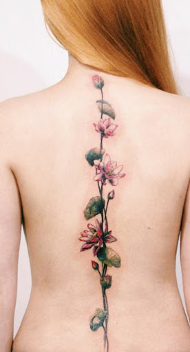 Um cor-de-rosa lotus geralmente significa pureza e devoção. Essas duas coisas são também frequentemente associados com as mulheres.