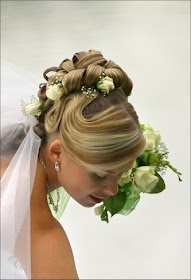 bridesmaid hairstyles half up. 2010 ridal hairstyles half up