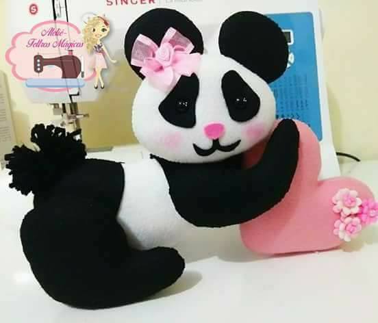 molde de ursinho panda com coração como fazer