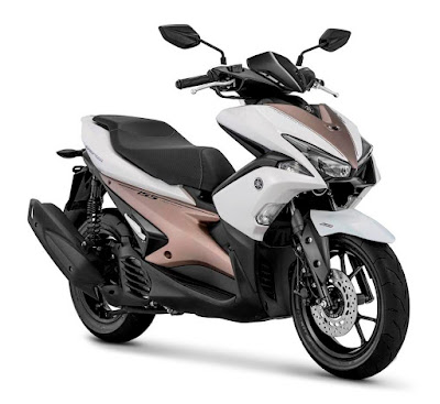 Aerox 155VVA Yellow Aerox 155VVA Yellow