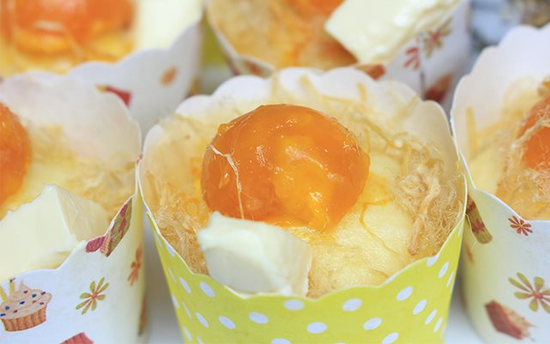 Cupcake bông lan trứng muối Cupcake bông lan trứng muối
