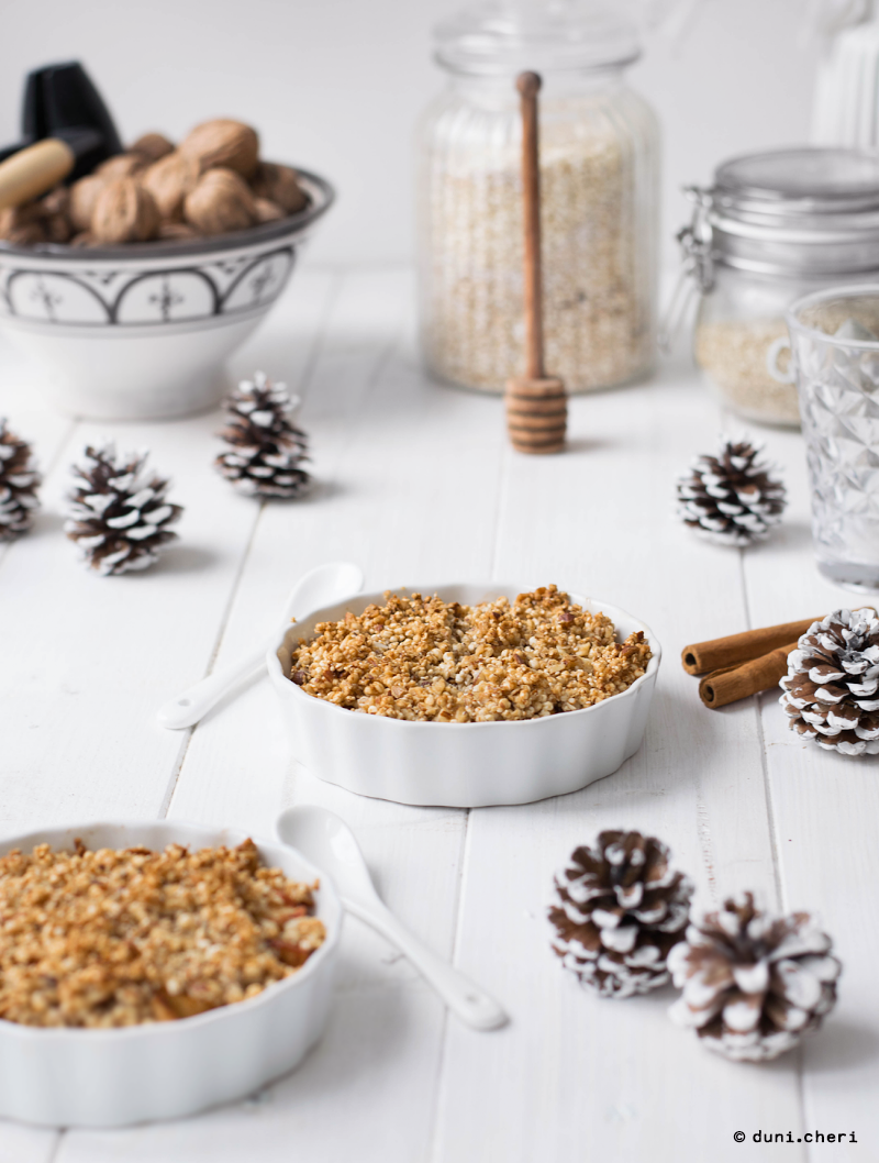 Apple Crumble Kokosöl Quinoa Vegan gesund Rezept low carb Apple Crumble Kokosöl Quinoa Vegan gesund Rezept low carb