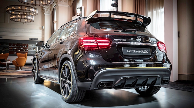 Mercedes-Benz at NAIAS 2017 – New GLA revealed Products Video