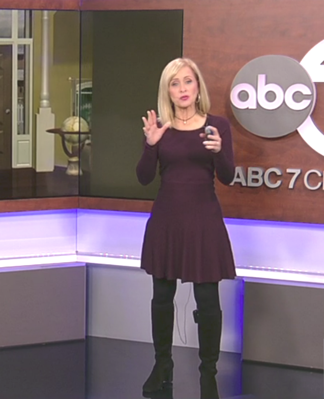 THE APPRECIATION OF NEWSWOMEN WEARING BOOTS BLOG tracy butler