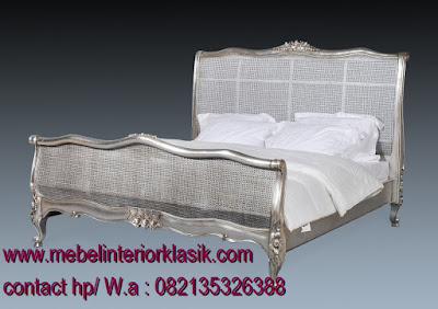 jual mebel jepara,mebel interior klasik,mebel ukiran jati,mebel ukir jepara,mebel klasik,mebel duco,mebel jati jepara,mebel klasik eropa,mebel jati klasik,Tempat tidur Jati Klasik Ukiran Duco Jepara jual mebel jepara,mebel interior klasik,mebel ukiran jati,mebel ukir jepara,mebel klasik,mebel duco,mebel jati jepara,mebel klasik eropa,mebel jati klasik,Tempat tidur Jati Klasik Ukiran Duco Jepara