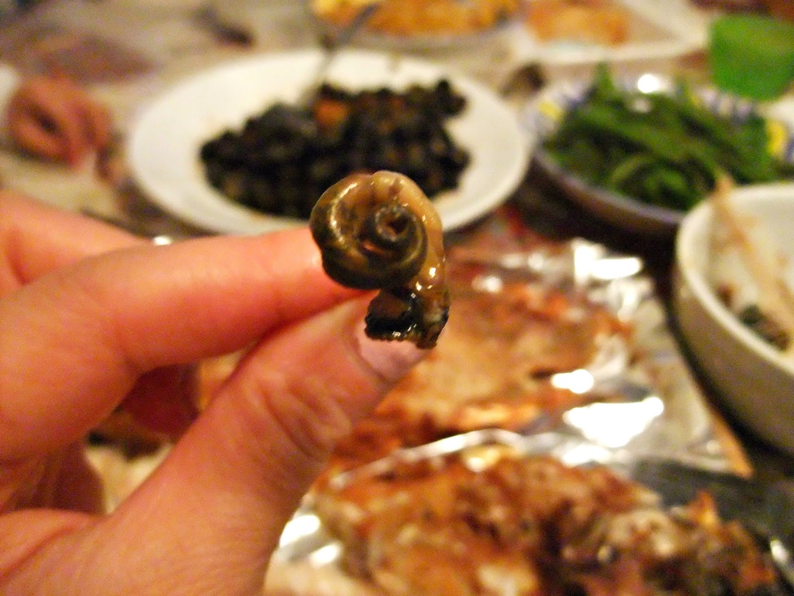 Susan's SavourIt! Cantonese Wok Snails In Black Bean Sauce...