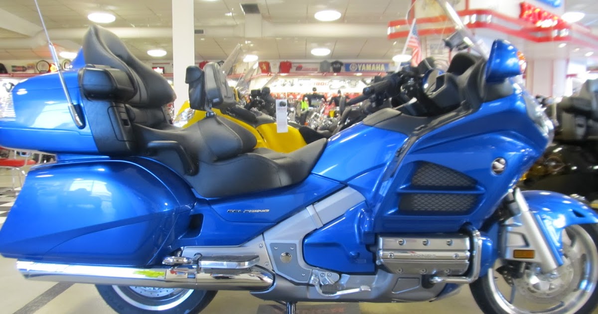 Honda Paint Recall >> Niehaus Cycle: Color-matched, Two tone or Stock 2012 Goldwing? Honda Paint Recall >> Niehaus Cycle: Color-matched, Two tone or Stock 2012 Goldwing?