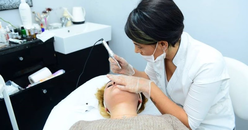 4d Anatomik Erkek Kas Tasarimi Ile Yeni Didem Ozkan Beauty Academy Facebook
