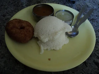 Breakfast stop on Tumkur road