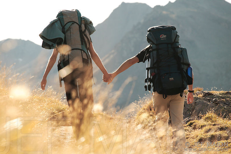 trekking couple