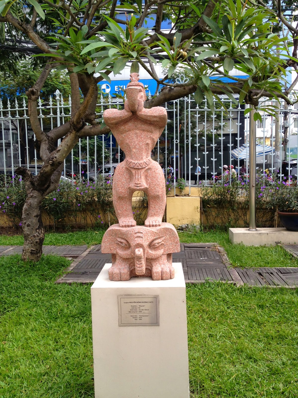 Vietnamese Sculptures
