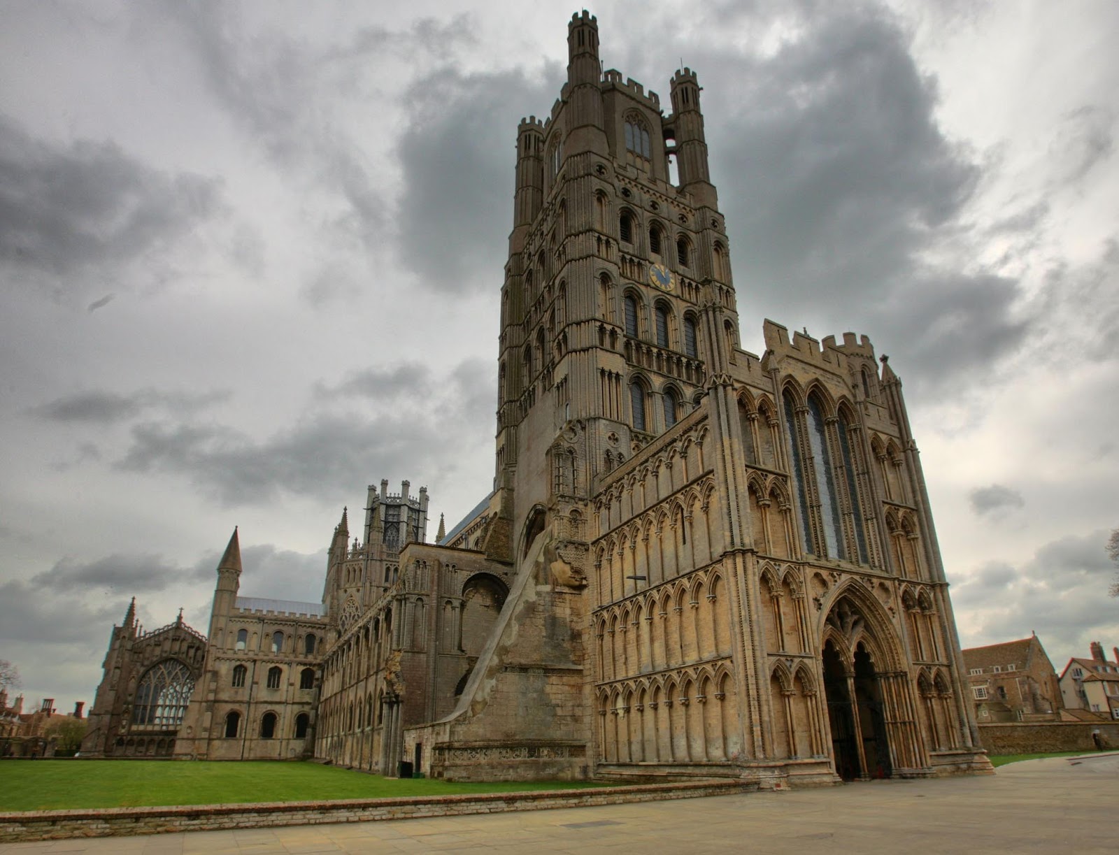 Ely Cathedral Desktop Wallpapers