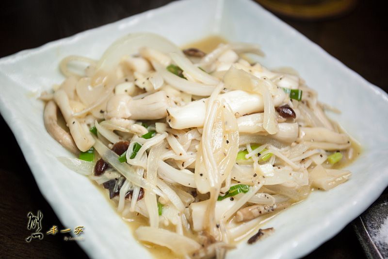 老味噌炭火串燒居酒屋