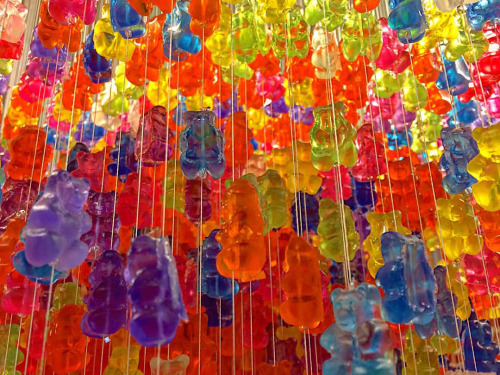 Gummy Bear Chandelier：emBroider88