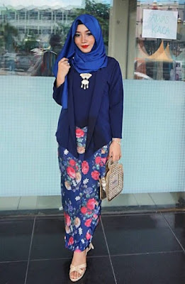 model kebaya batik untuk pesta elegan model kebaya batik untuk pesta elegan