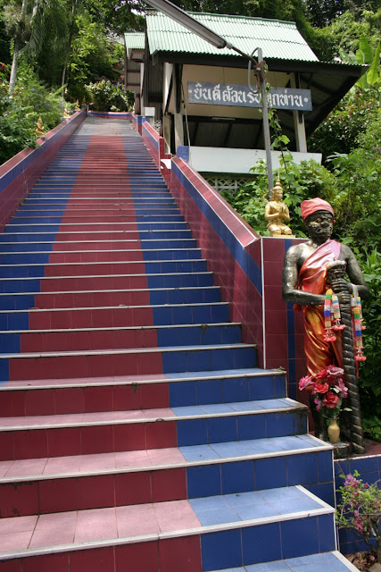 Only here was some stairs up part way  to the Wat Kao Poon Buddhist Temple.